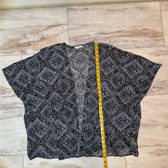Maurices Sheer Paisley Kimono Cardigan – Navy Blue S/M - Picture 4 of 8